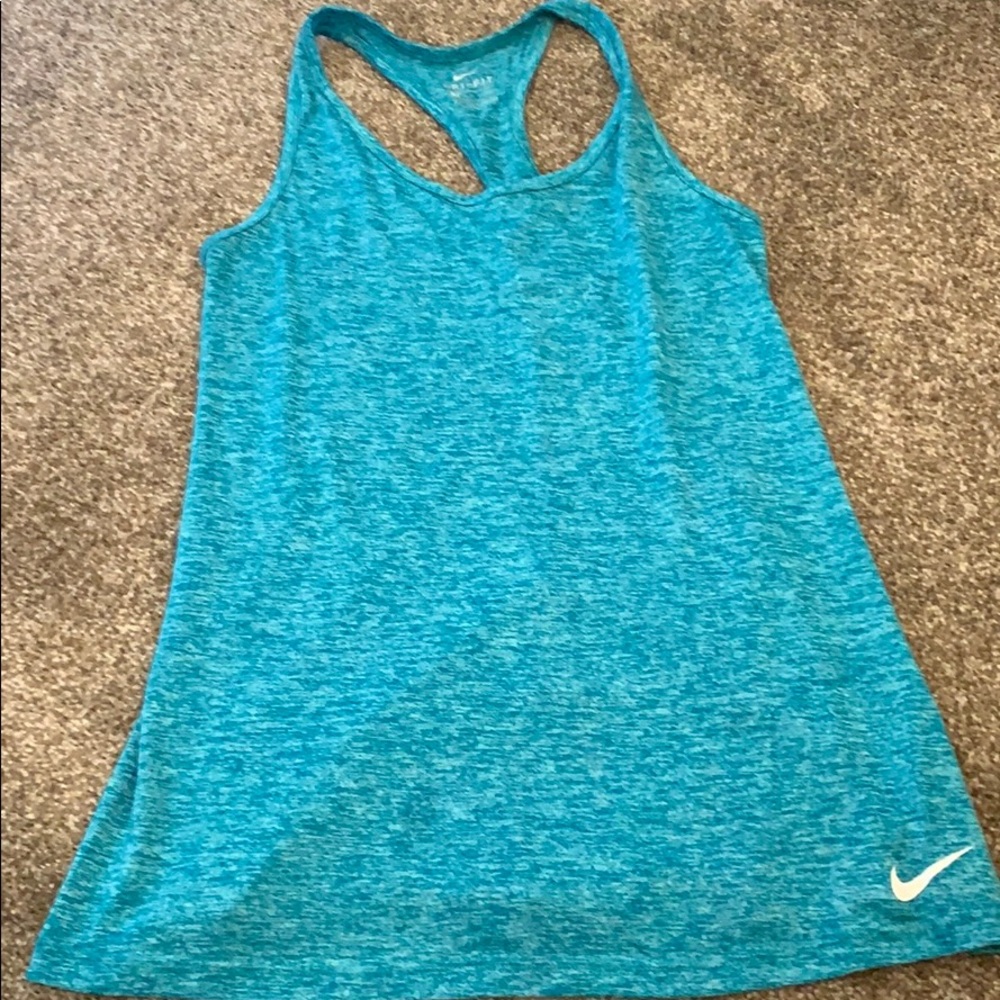 Nike tank